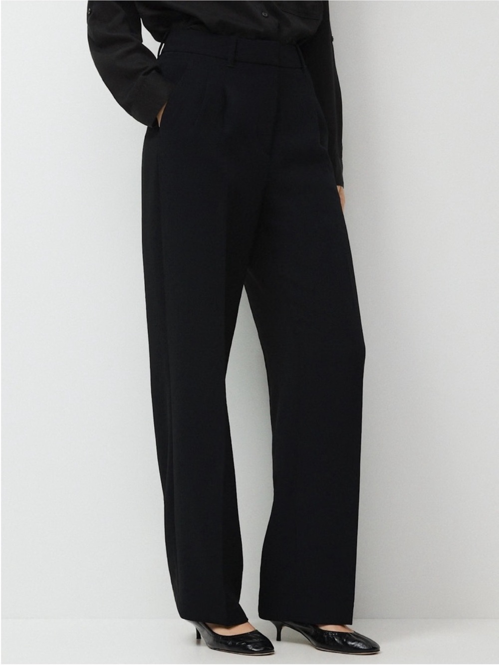 Wilfred | Effortless Pant Black Size 00 Aritzia